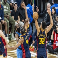 体育）篮球—NBA常规赛：快船胜勇士